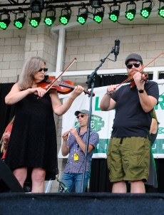 Irish music resources from the Milwaukee Irish Fest School of Music