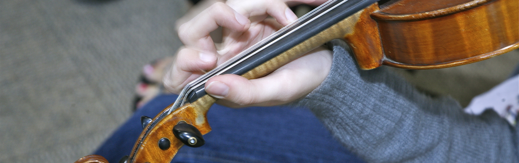 5 Irish Fiddle Players You Need To Hear